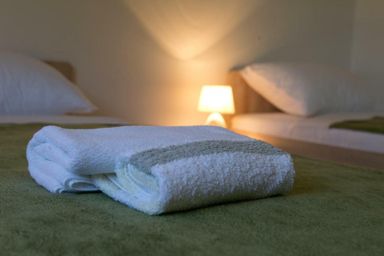 Apartman Lori Otočac Екстериор снимка