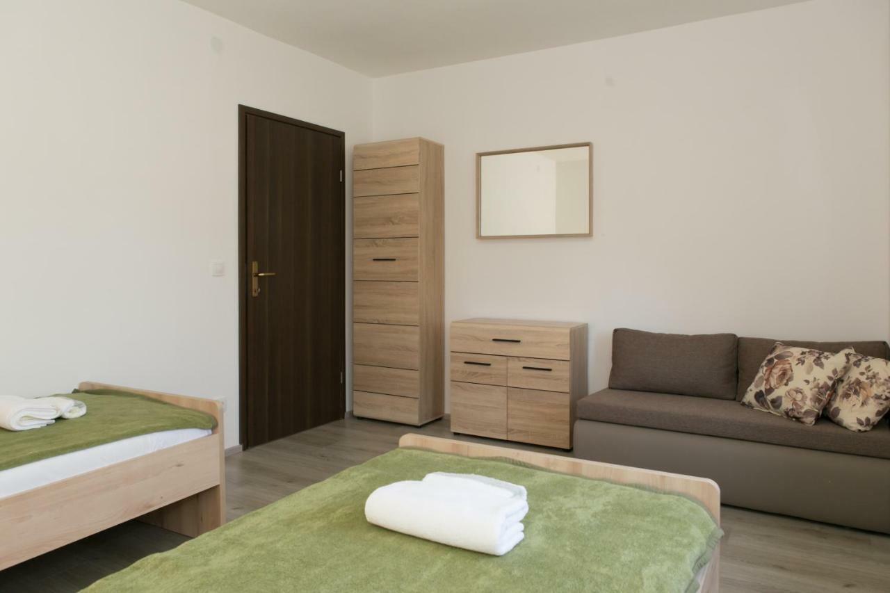 Apartman Lori Otočac Екстериор снимка